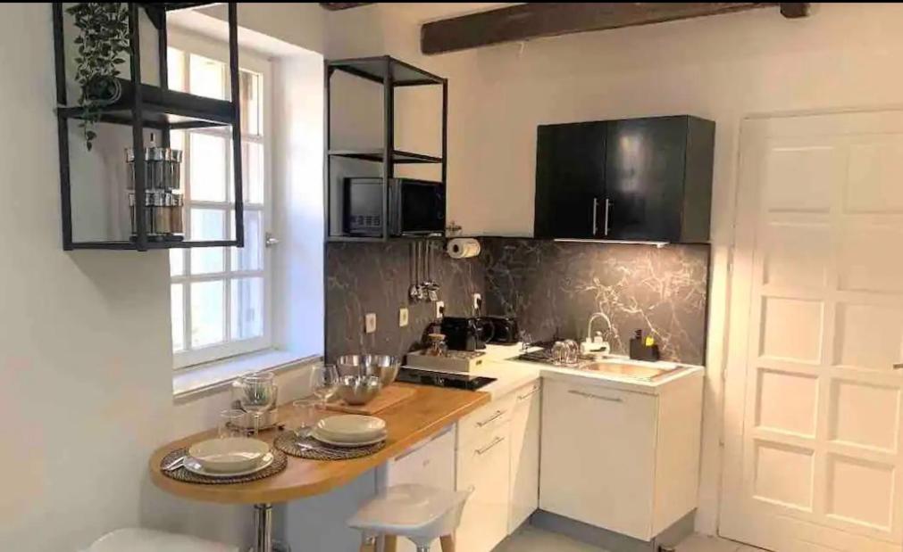 Le Viala, Dans Le Centre Historique De Apartment Hyeres