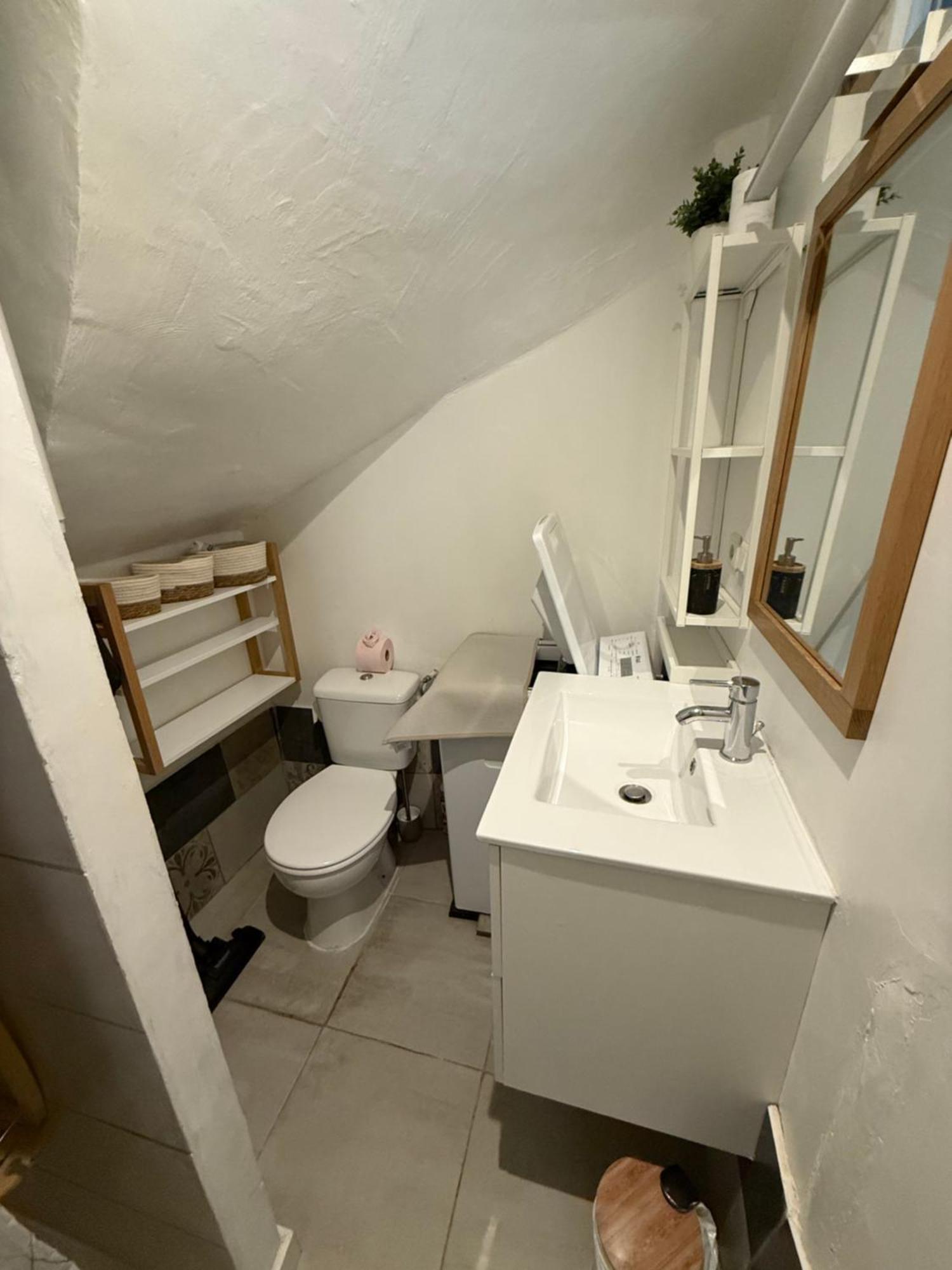 Apartment Le Viala, Dans Le Centre Historique De Hyères